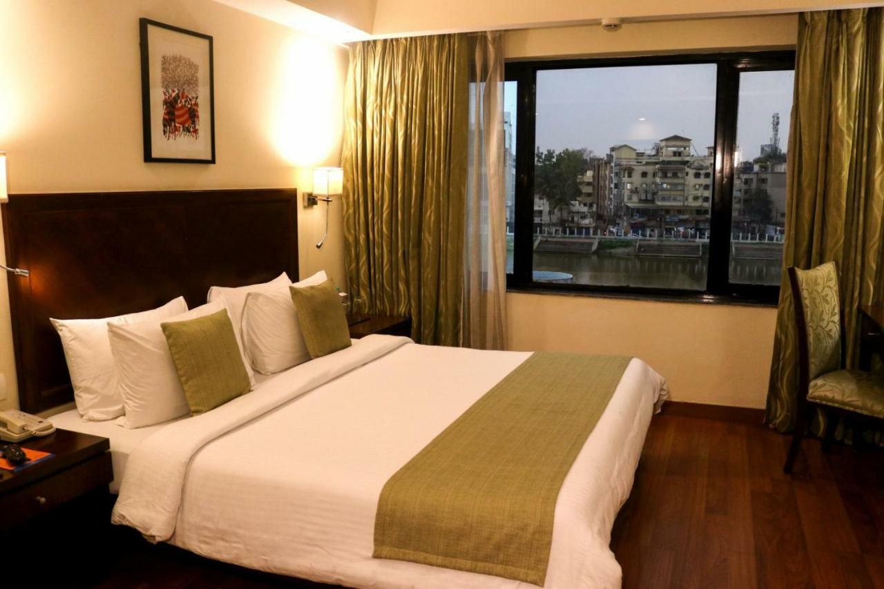 Le Lac Sarovar Portico- Ranchi Dış mekan fotoğraf